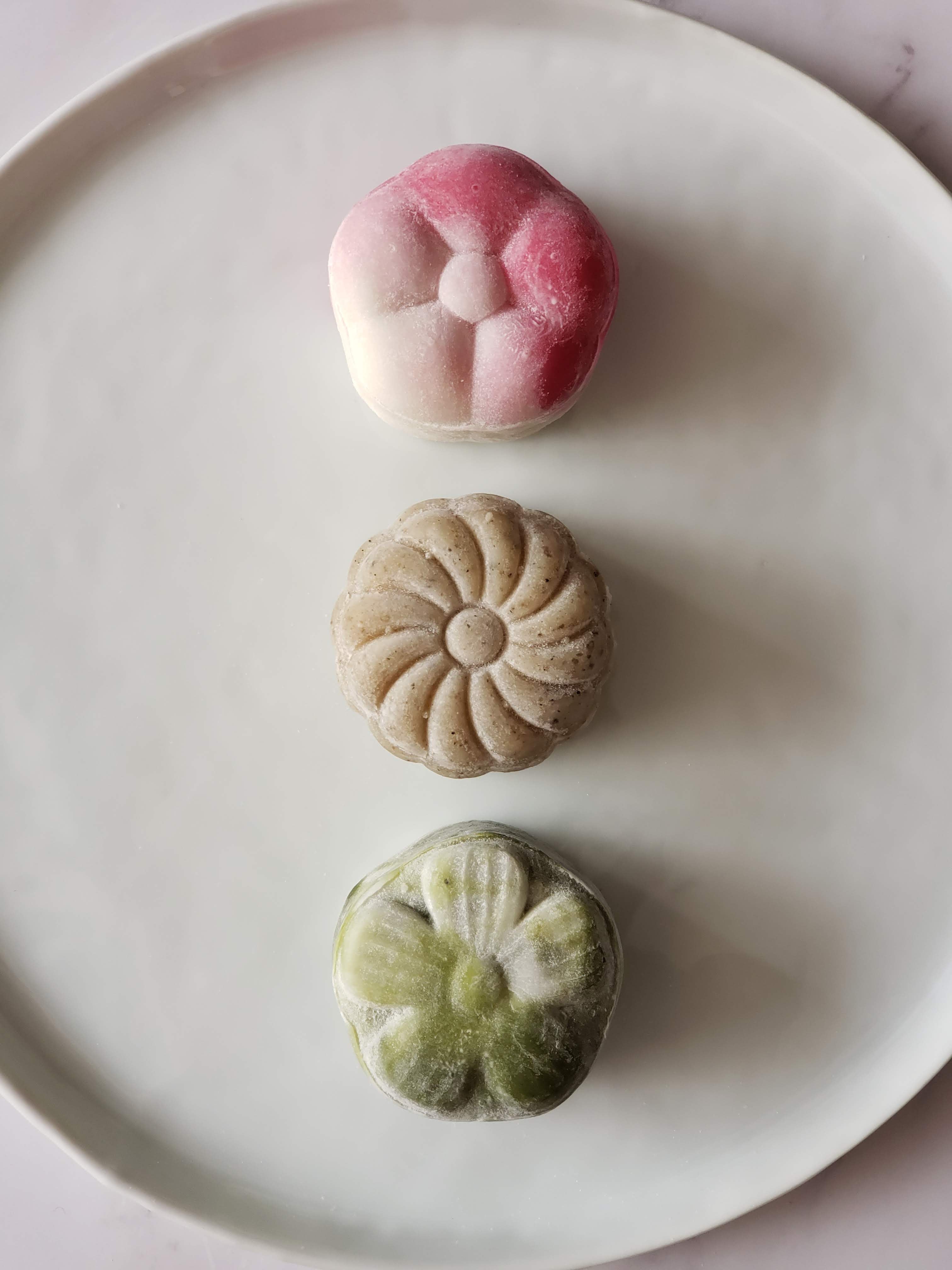 Maa Maa Dei x SUGOi Sweets snowskin truffle mooncake (Pick Up August 25)