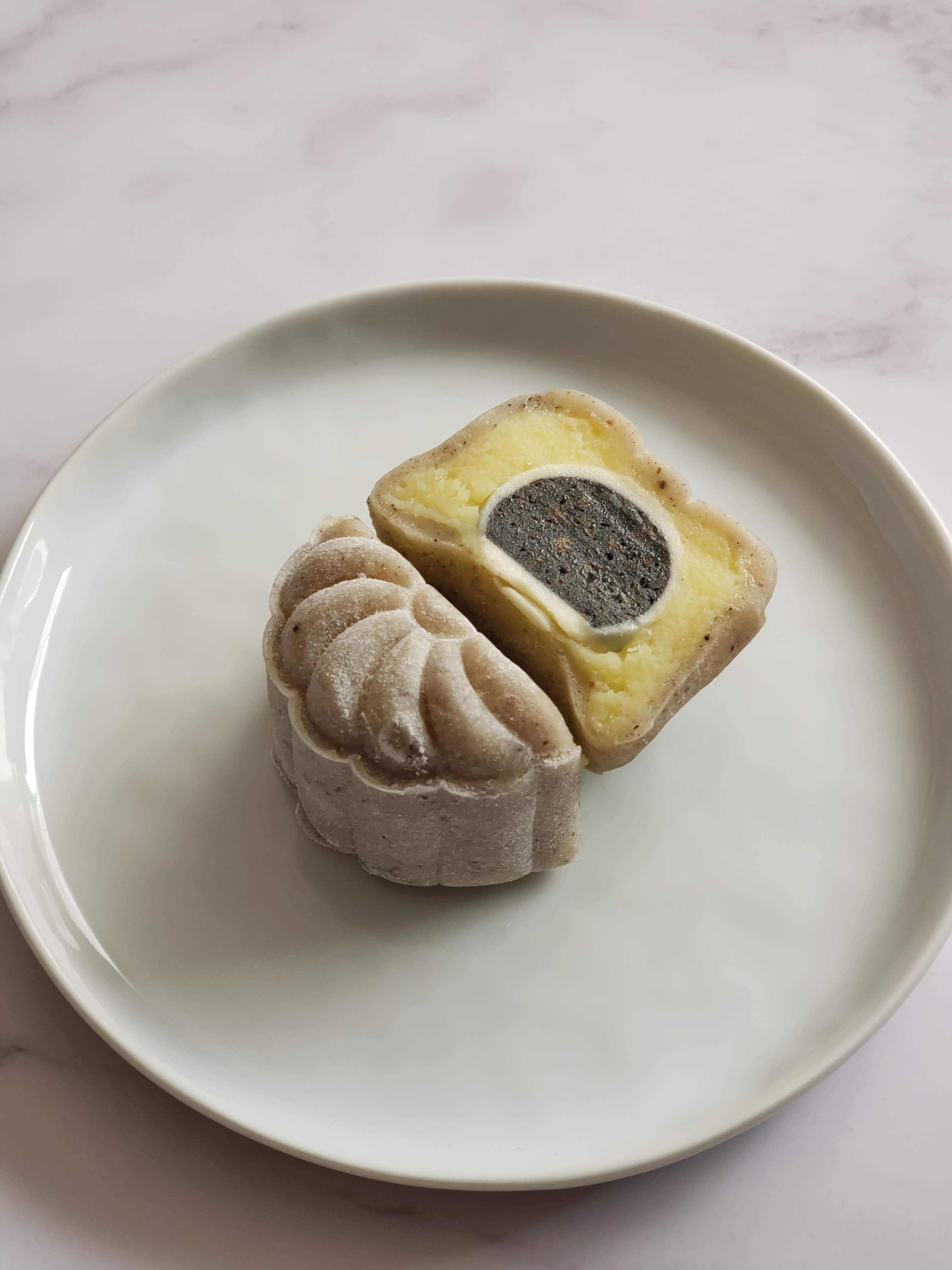 Maa Maa Dei x SUGOi Sweets snowskin truffle mooncake (Pick Up August 25)