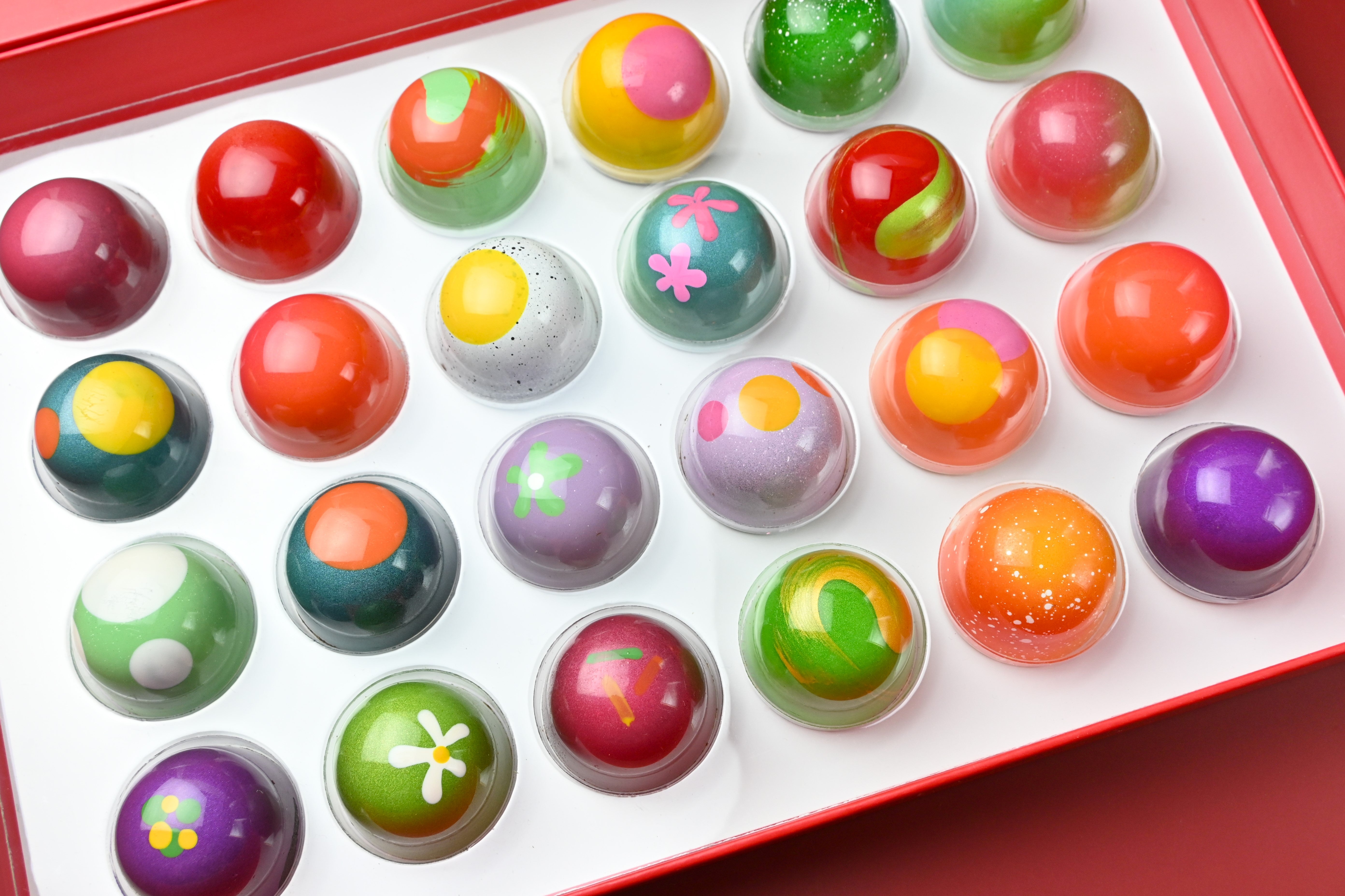 SUGOI SWEETS BONBON-BOX OF 24-RED BOX